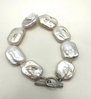Showstopper Baroque Pearl Bracelet